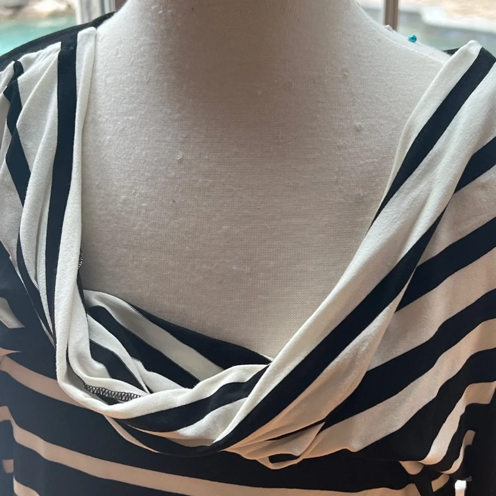 NWT White House Black Market Cowl Neck Dress Women's size L - Picture 3 of 8